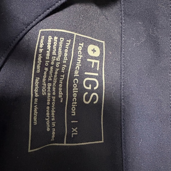 Figs Navy Scrub Jumpsuit - Picture 3 of 4